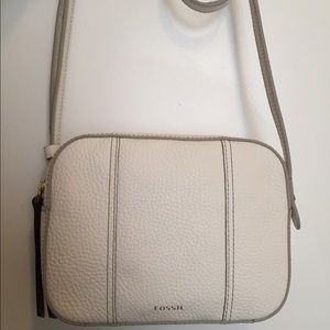 Fossil Gemma Camera Bag NWOT